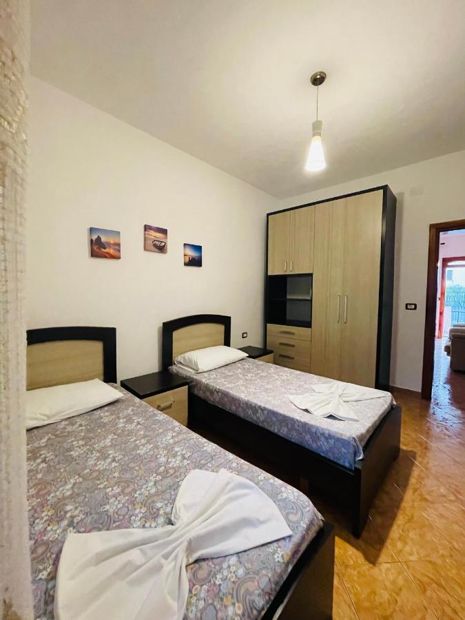 Villa Ajla Durrës Esterno foto